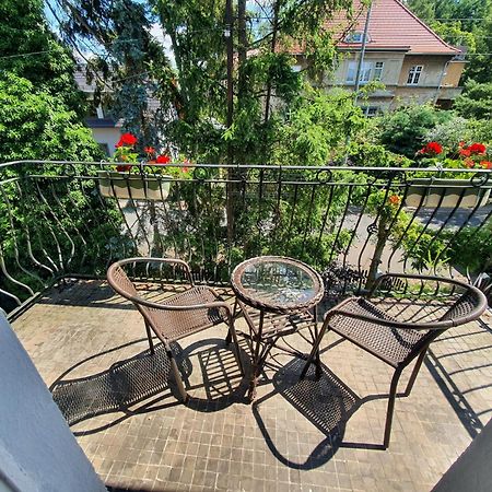 Mountain Villa View Apartment Єленя-Ґура Екстер'єр фото